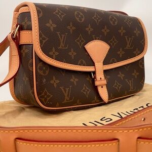 NWOT Vintage Louis Vuitton Monogram Sologne Crossbody Bag & Dust cover